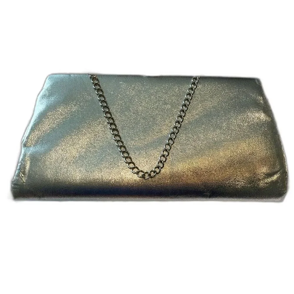 Vintage 60s Silver Metallic Clutch Bag Rhinestone Kiss Lock Leaf Closure Formal